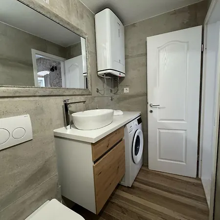 Apartment Bepina *